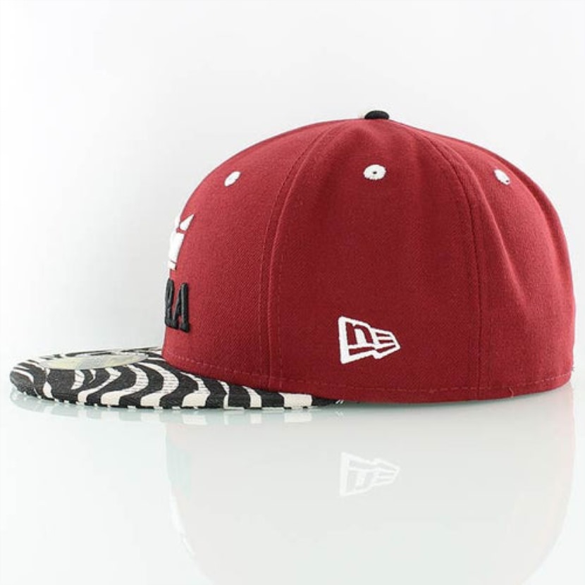 Supra Acima Da Zebra Vermelha Da Nova Era